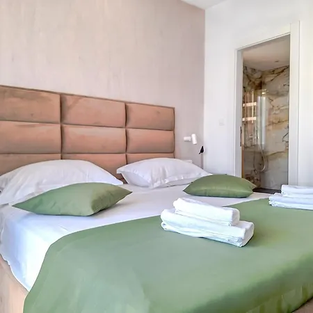 Kasa 2 Bed & Breakfast