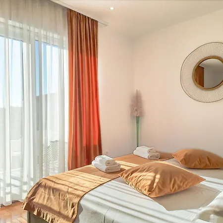 Kasa 2 Bed & Breakfast Split